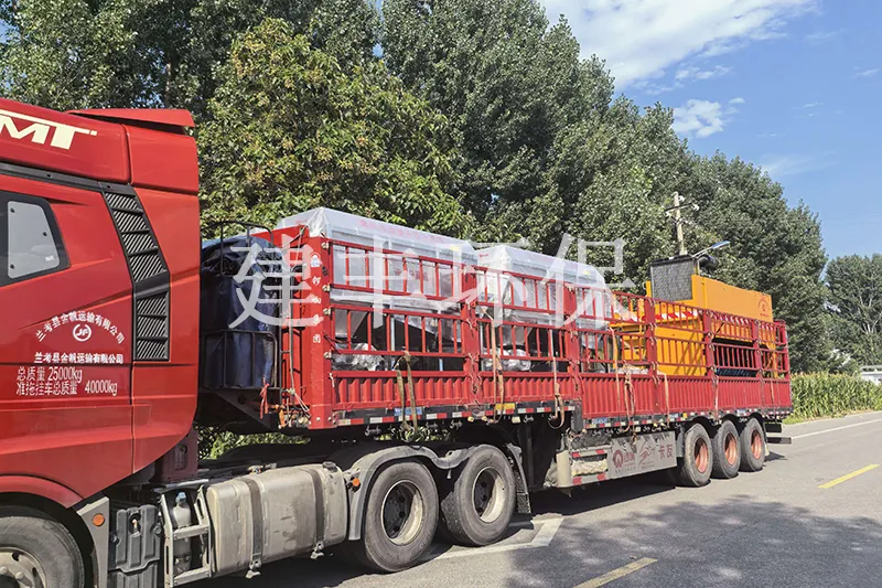 发货现场｜全液压履带翻抛机整装出发